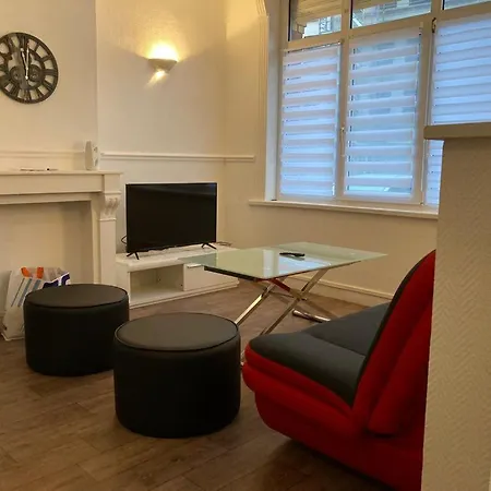 Appartement 2 Chambres + Terrasse 됭케르크