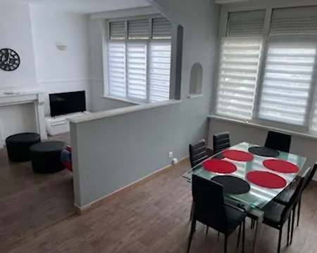 Appartement 2 Chambres + Terrasse *